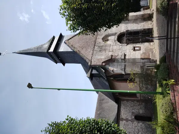 Borne de Recharge 27 Entreprise borne de recharge Saint-Pierre-des-Fleurs